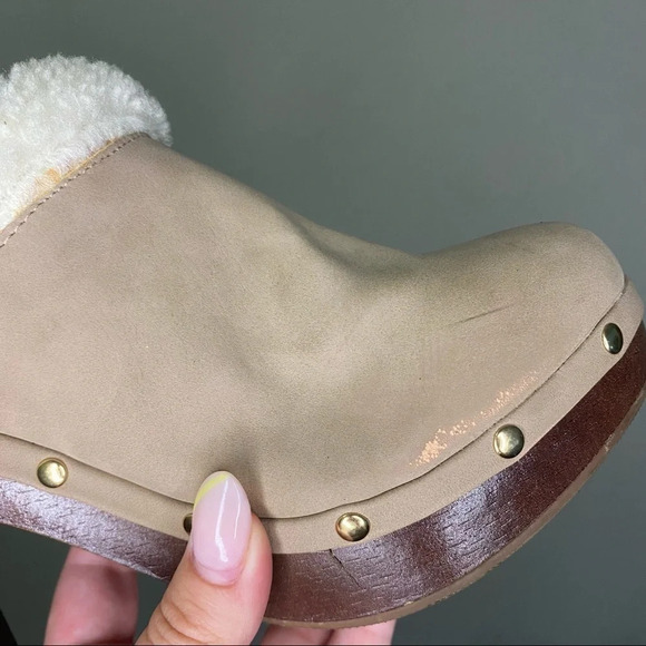 𝅺juicy Couture Anita Fur Lined Wooden Platform Chunky Heel Clogs. Size 8.5. - Picture 6 of 11